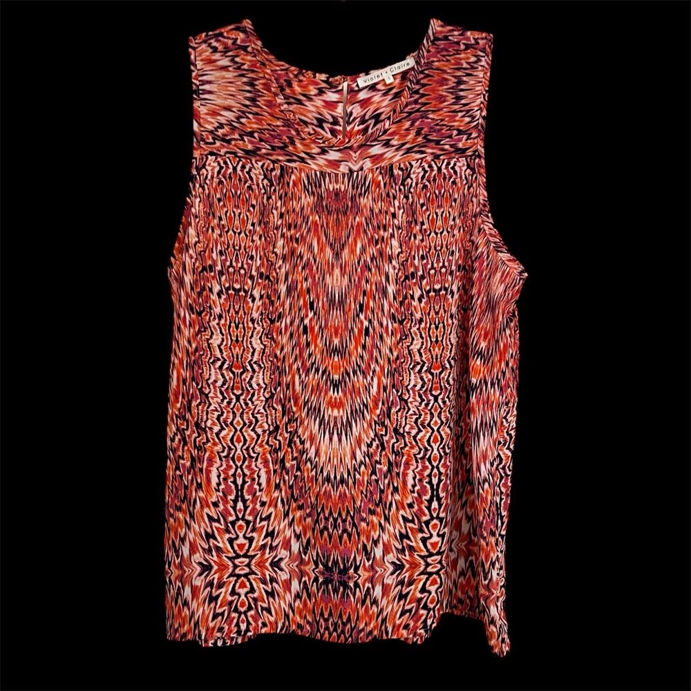 Violet & Claire Sleeveless Blouse Size L Colorful Psychedelic Lightweight NWOT